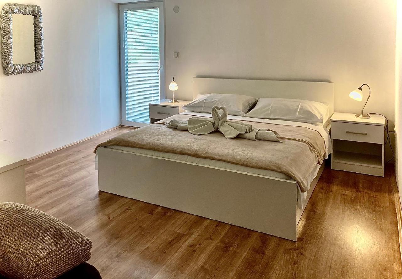 Apartments Mateljak Градац Екстериор снимка