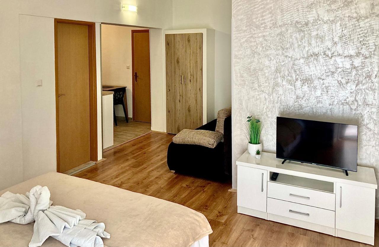 Apartments Mateljak Градац Екстериор снимка