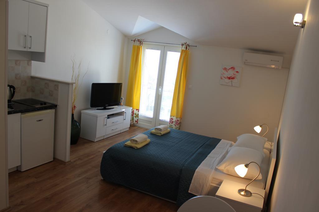 Apartments Mateljak Градац Екстериор снимка