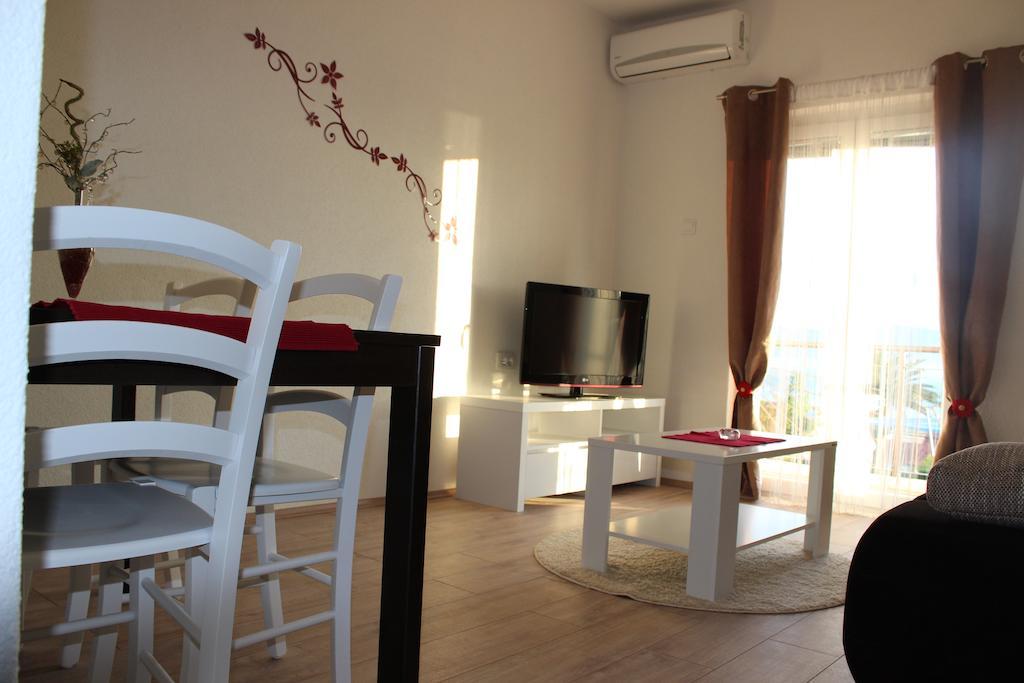 Apartments Mateljak Градац Стая снимка