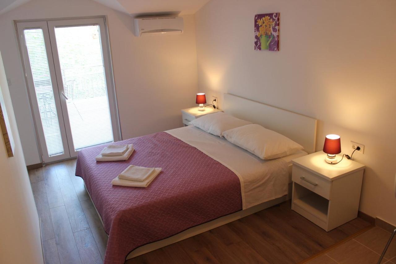 Apartments Mateljak Градац Стая снимка