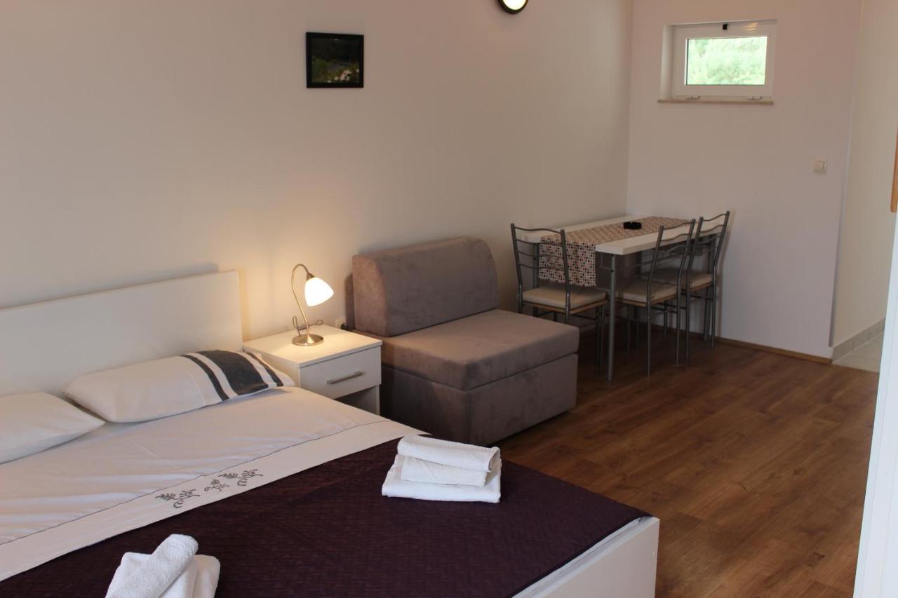 Apartments Mateljak Градац Стая снимка